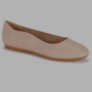 Kim Rogers Amelia memory foam flats. Size 7.5 nude color